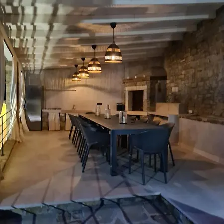 Casa Jovanin * Livade