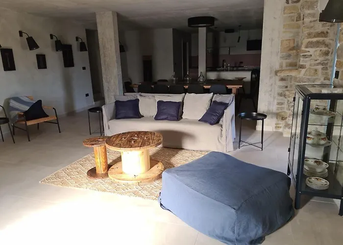 Casa Jovanin Villa *